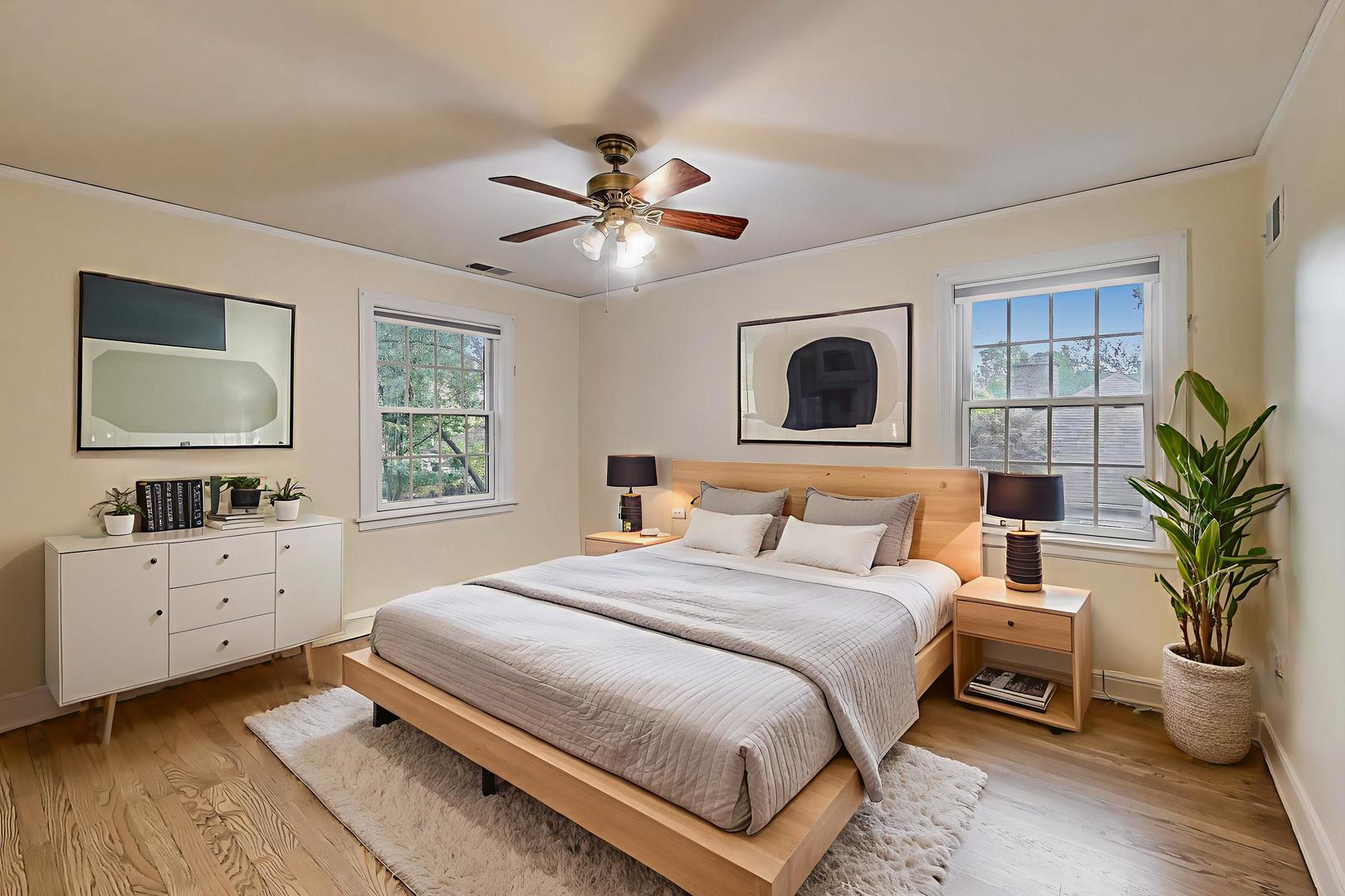 6420 North Navajo Avenue Chicago, IL 60646 - Photo 11 of 25