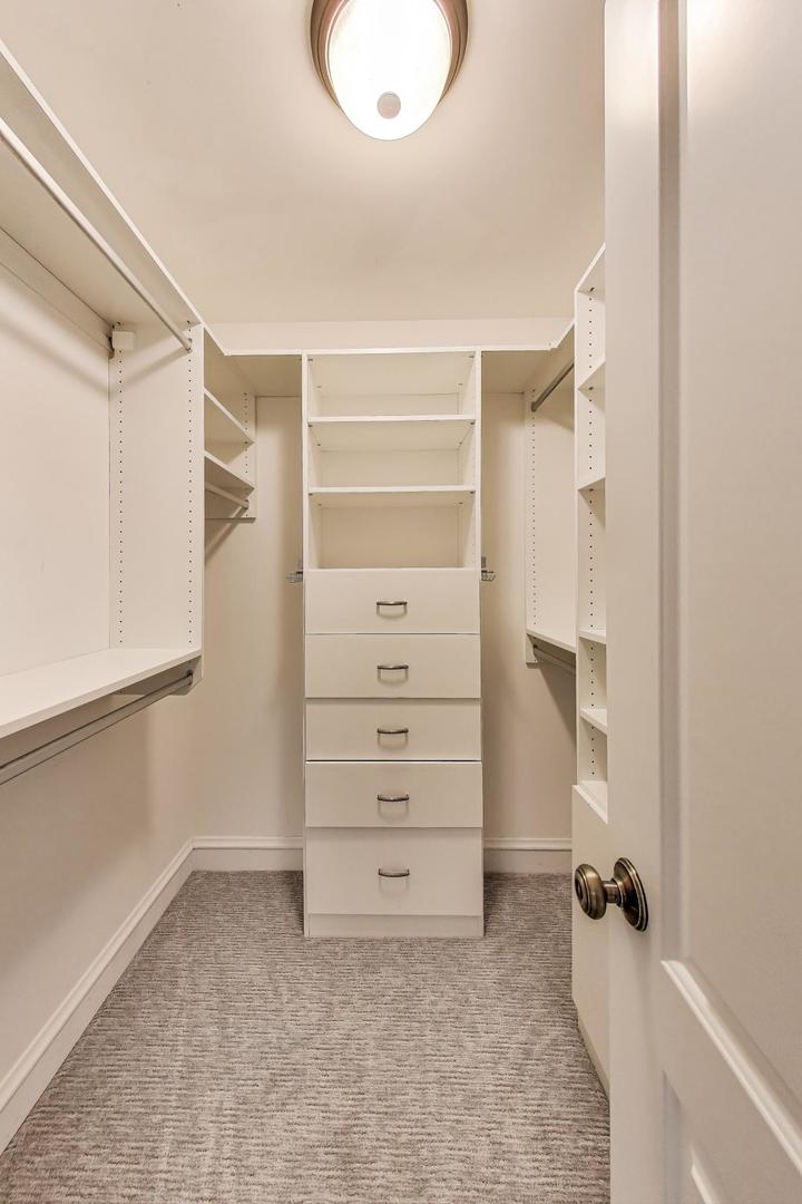 6420 North Navajo Avenue Chicago, IL 60646 - Photo 19 of 25