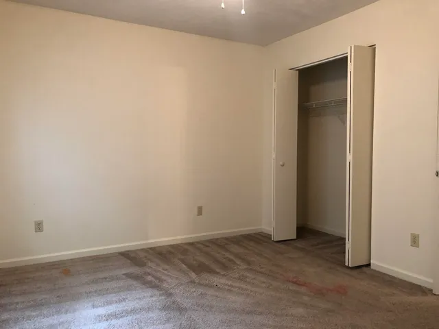 $1,000 | 911 Richmond Street, Tallahassee, FL 32304