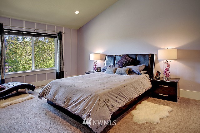 5222 Northeast 9th Place Renton, WA 98059 - Photo 9 of 15 Gallery Image 9
