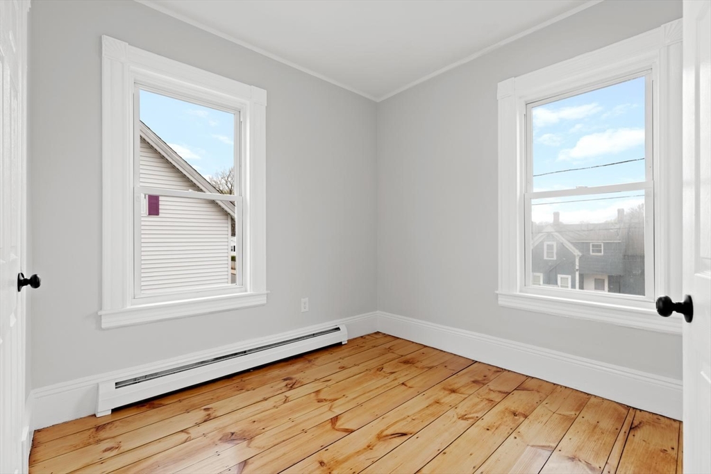94 D Street Lowell, MA 01851 - Photo 22 of 35