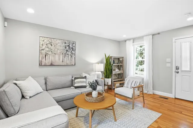 $739,900 | 227 Water Street, Framingham, MA 01701