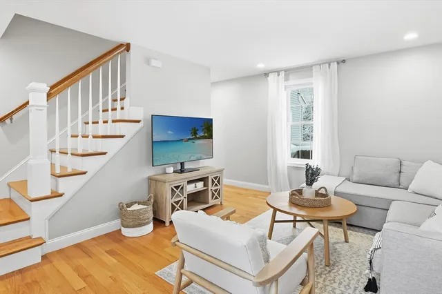 $739,900 | 227 Water Street, Framingham, MA 01701