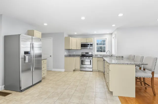 $739,900 | 227 Water Street, Framingham, MA 01701