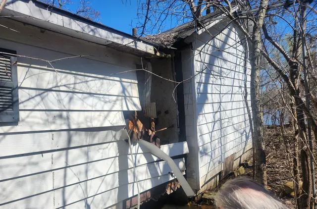 a view of a living room area
