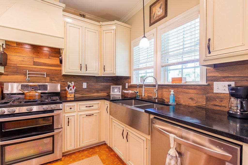 505 Rice Lane Ray City, GA 31645 - Photo 12 of 43 Gallery Image 12