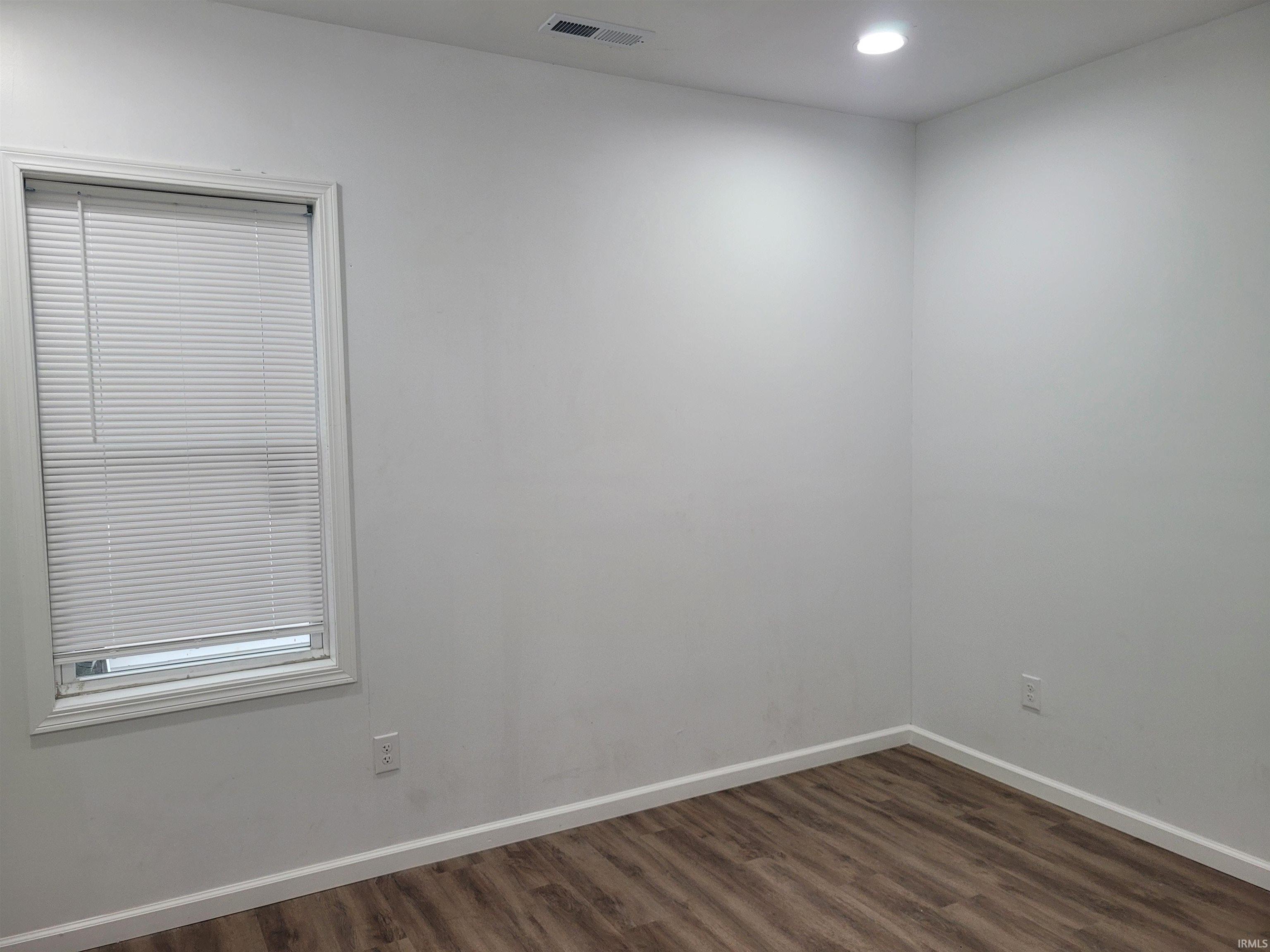 715 Vigo Street Vincennes, IN 47591 - Photo 4 of 22