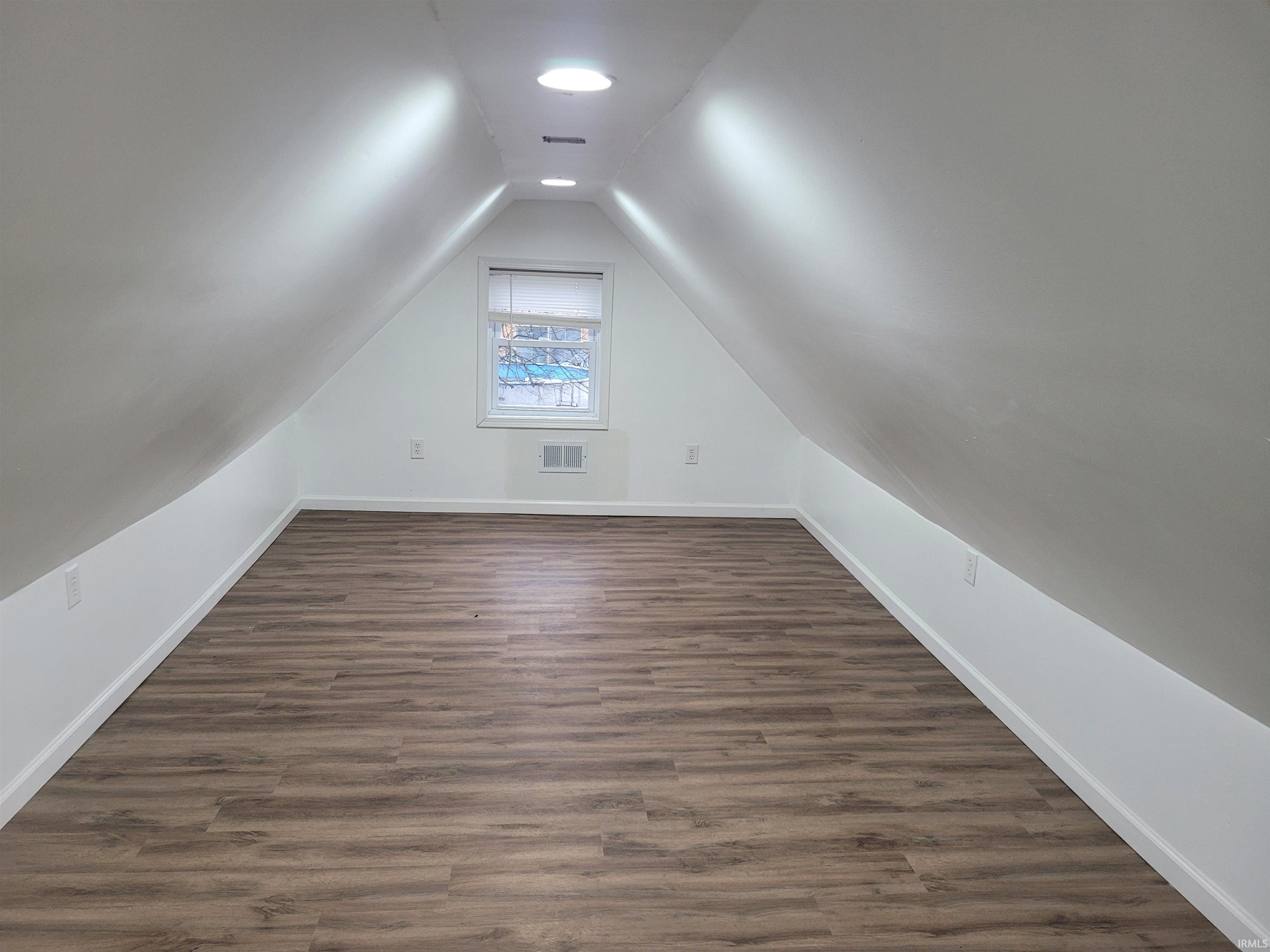 715 Vigo Street Vincennes, IN 47591 - Photo 6 of 22