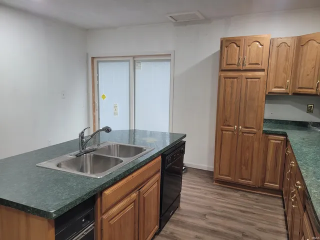 $129,999 | 715 Vigo Street, Vincennes, IN 47591