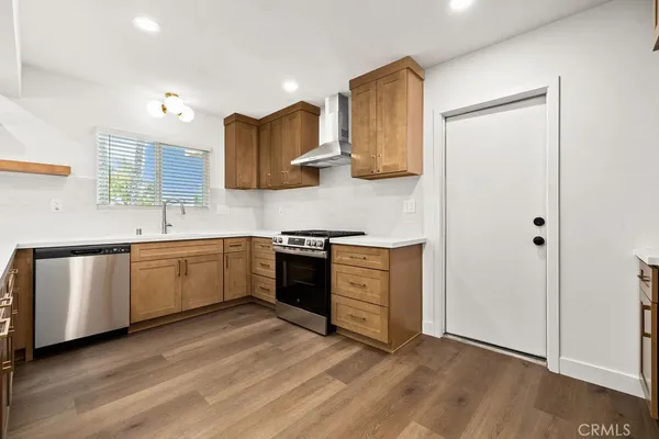 $1,124,900 | 2177 West Midwood Lane, Anaheim, CA 92804