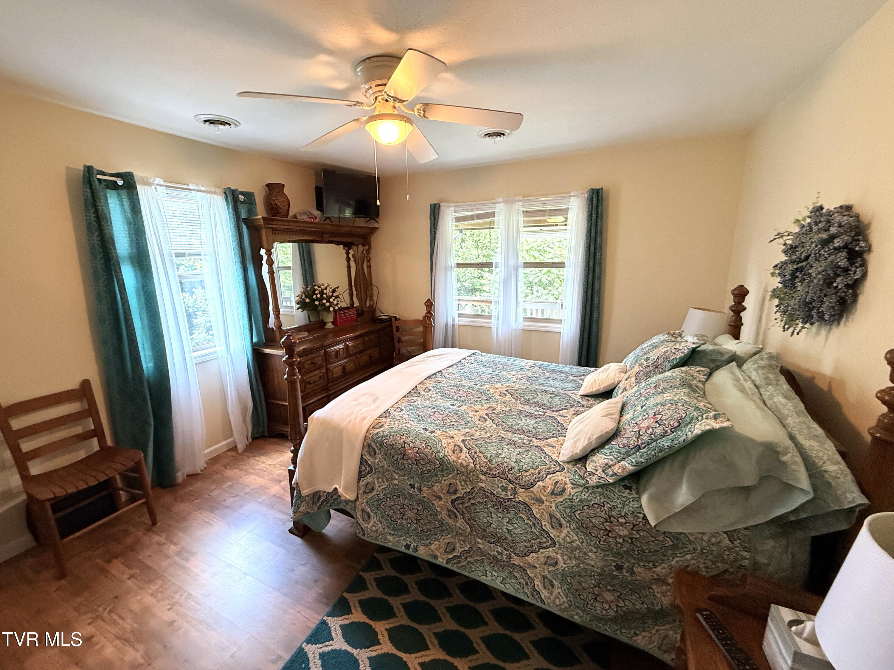 199 Pear Tree Way Del Rio, TN 37727 - Photo 15 of 40 15