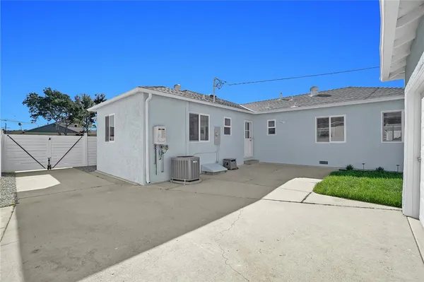 $1,359,000 | 5315 West 124th Place, Hawthorne, CA 90250