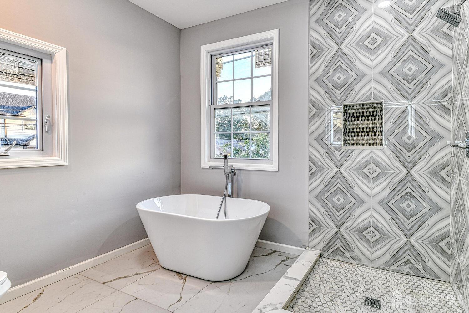 31 Ashley Road Edison, NJ 08817 - Photo 36 of 47 a large room with wooden floor