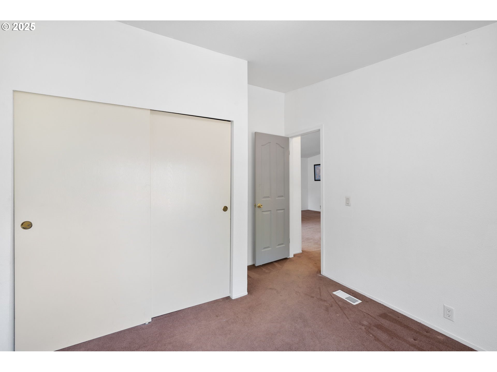 1949 Southeast Palmquist Road, Unit 121 Gresham, OR 97080 - Photo 22 of 37 a view of an empty room