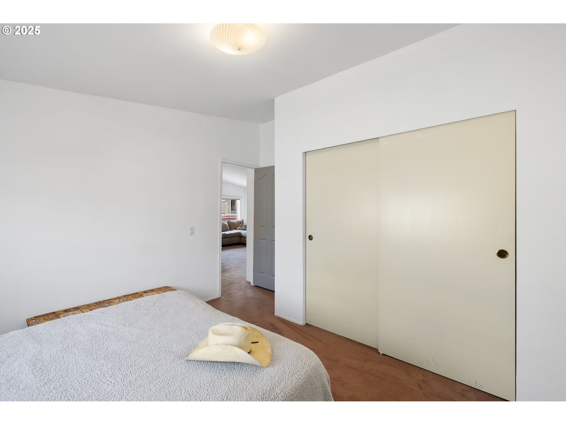 1949 Southeast Palmquist Road, Unit 121 Gresham, OR 97080 - Photo 26 of 37 a view of an empty room