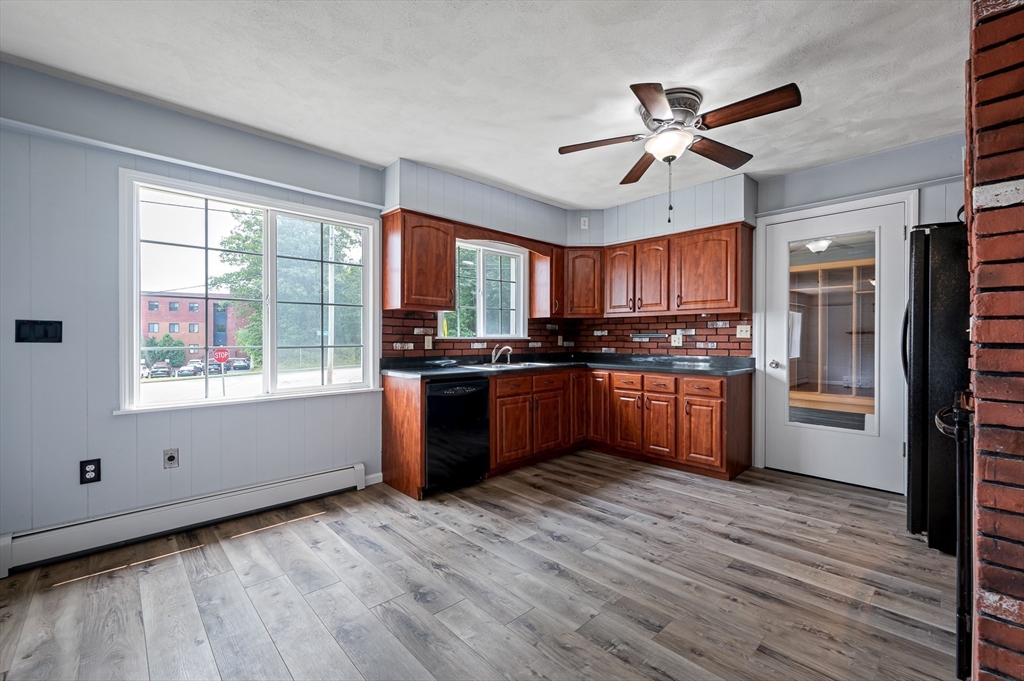 7 Pasadena Parkway Worcester, MA 01605 - Photo 7 of 26