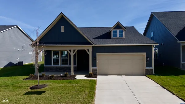$464,900 | 811 Daisy Street, Greenwood, IN 46143