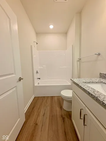 $469,900 | 811 Daisy Street, Greenwood, IN 46143