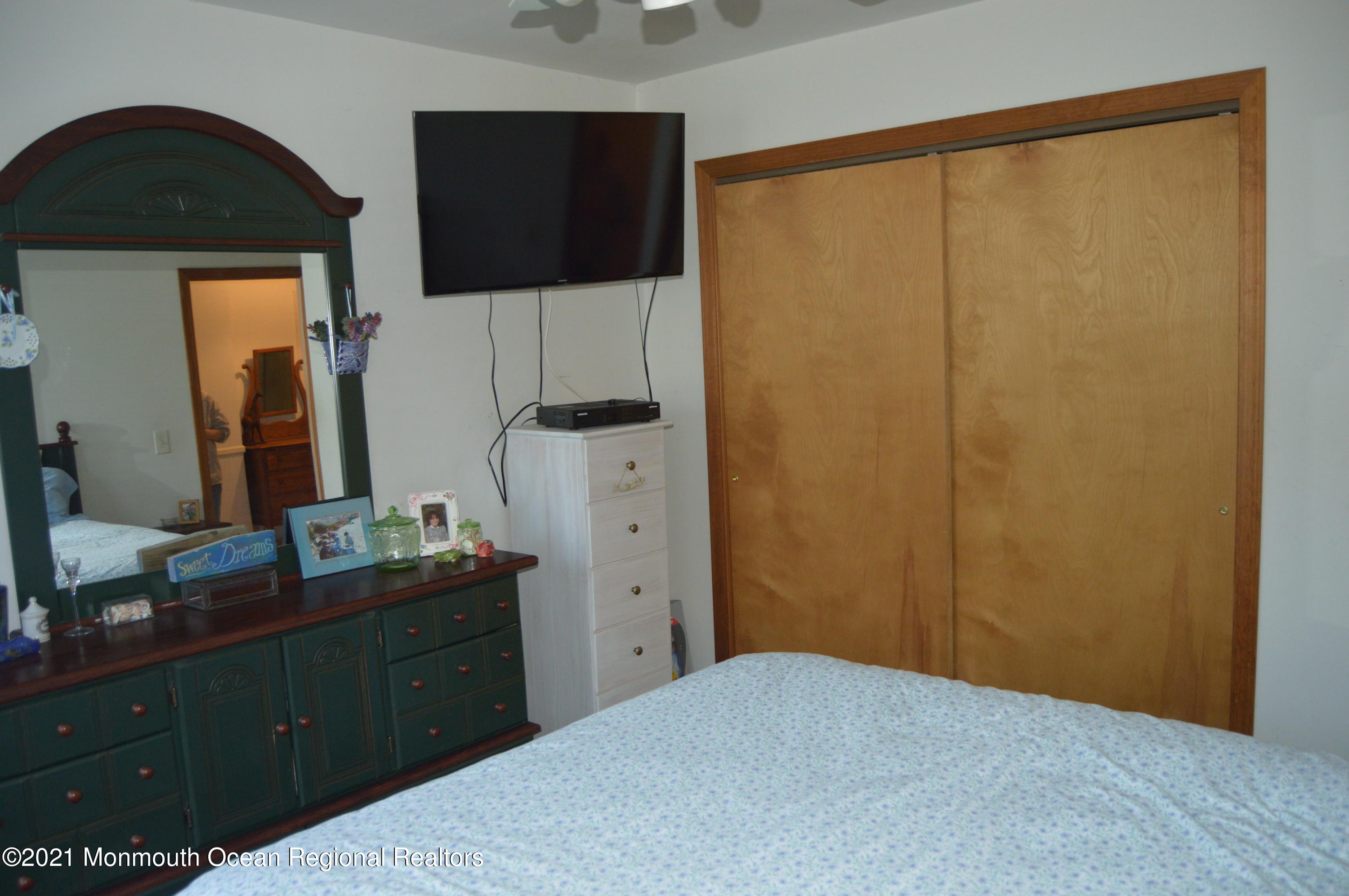 619 Homestead Road Brielle, NJ 08730 - Photo 8 of 15 DSC_0556