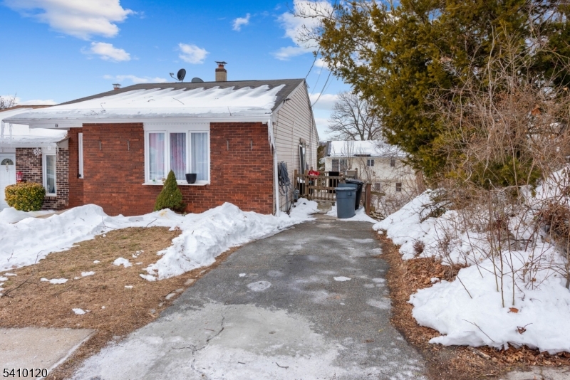 13 James Street Dover, NJ 07801 - Photo 3 of 14