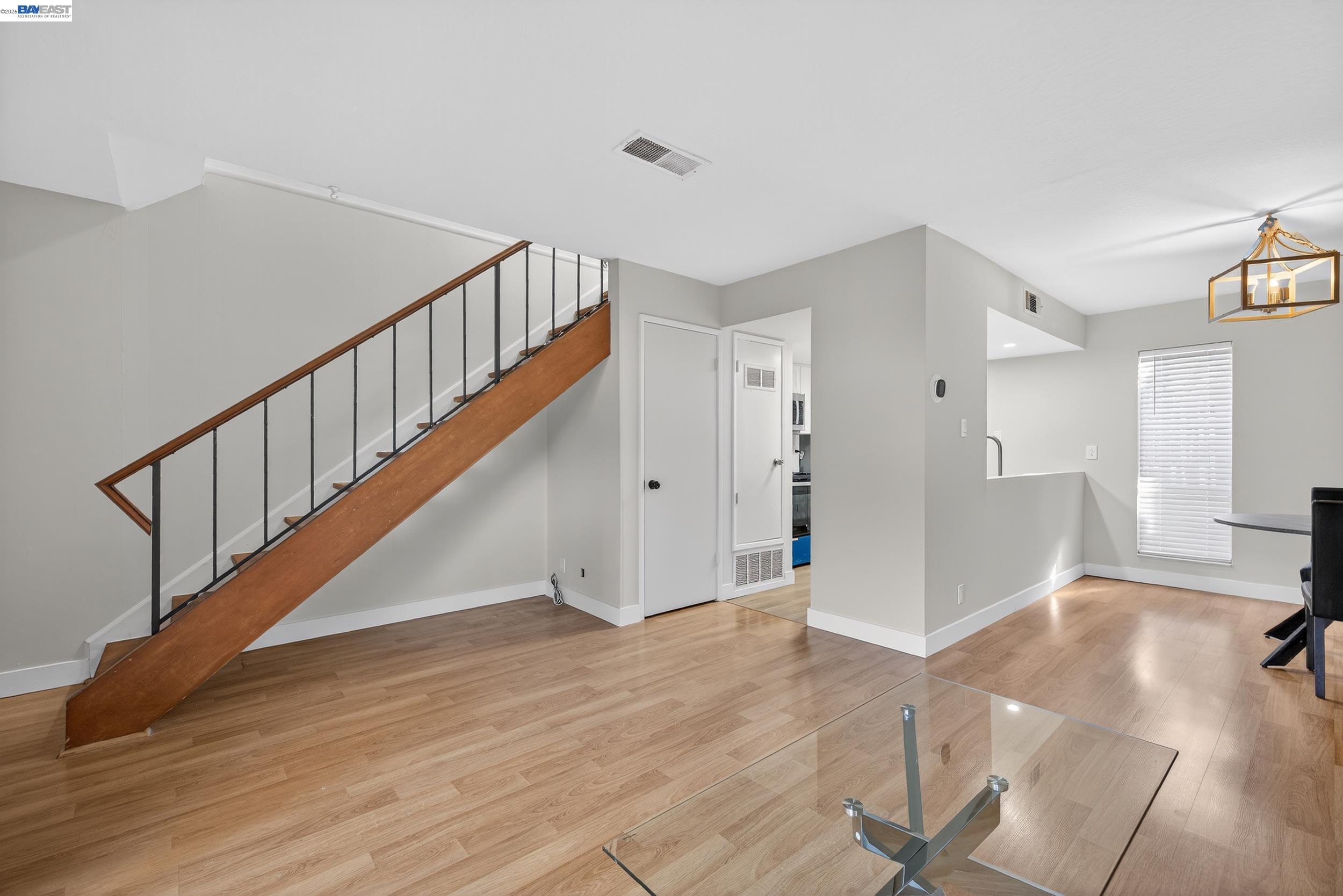 5497 Roundtree Drive, Unit D Concord, CA 94521 - Photo 14 of 24