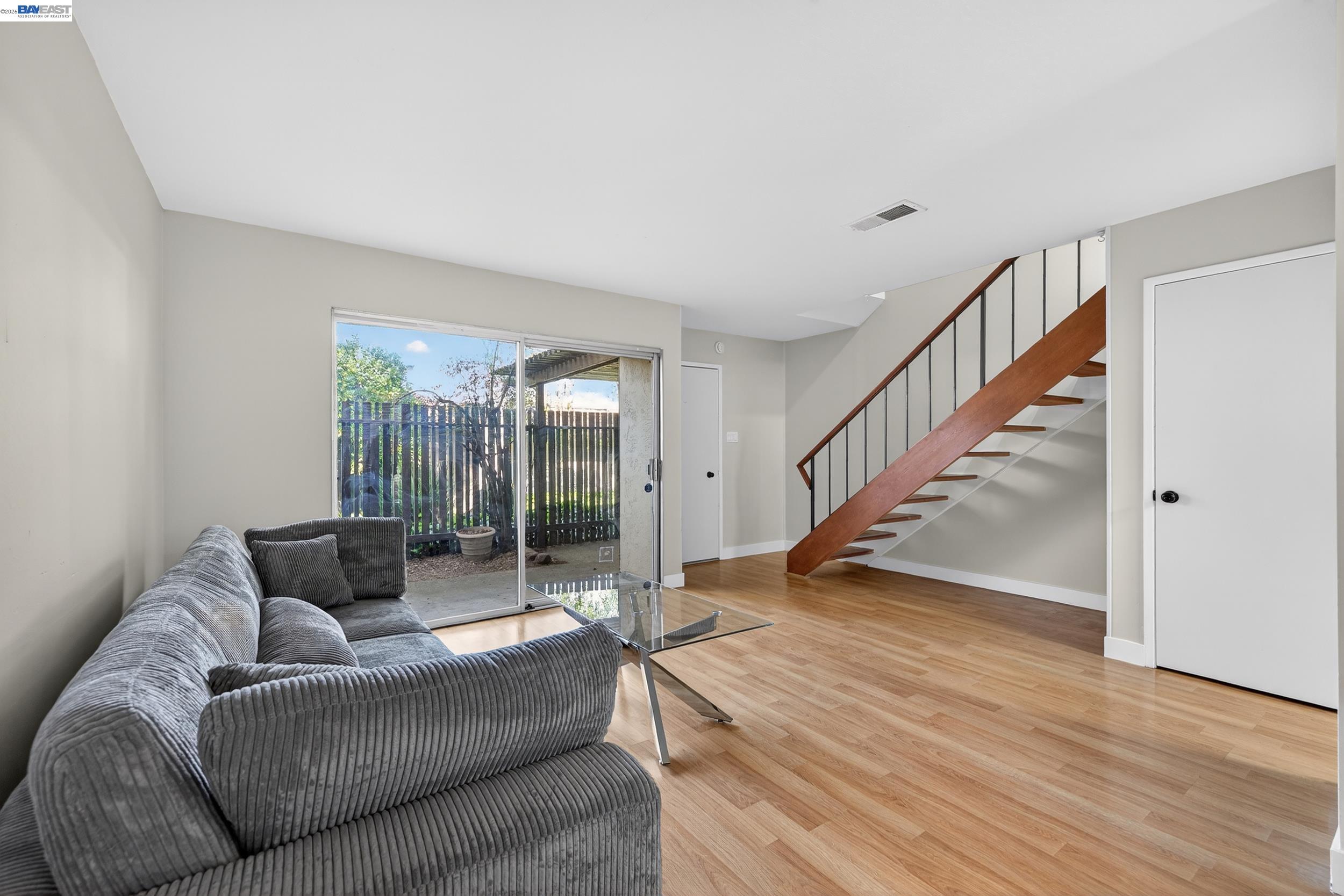 5497 Roundtree Drive, Unit D Concord, CA 94521 - Photo 9 of 24