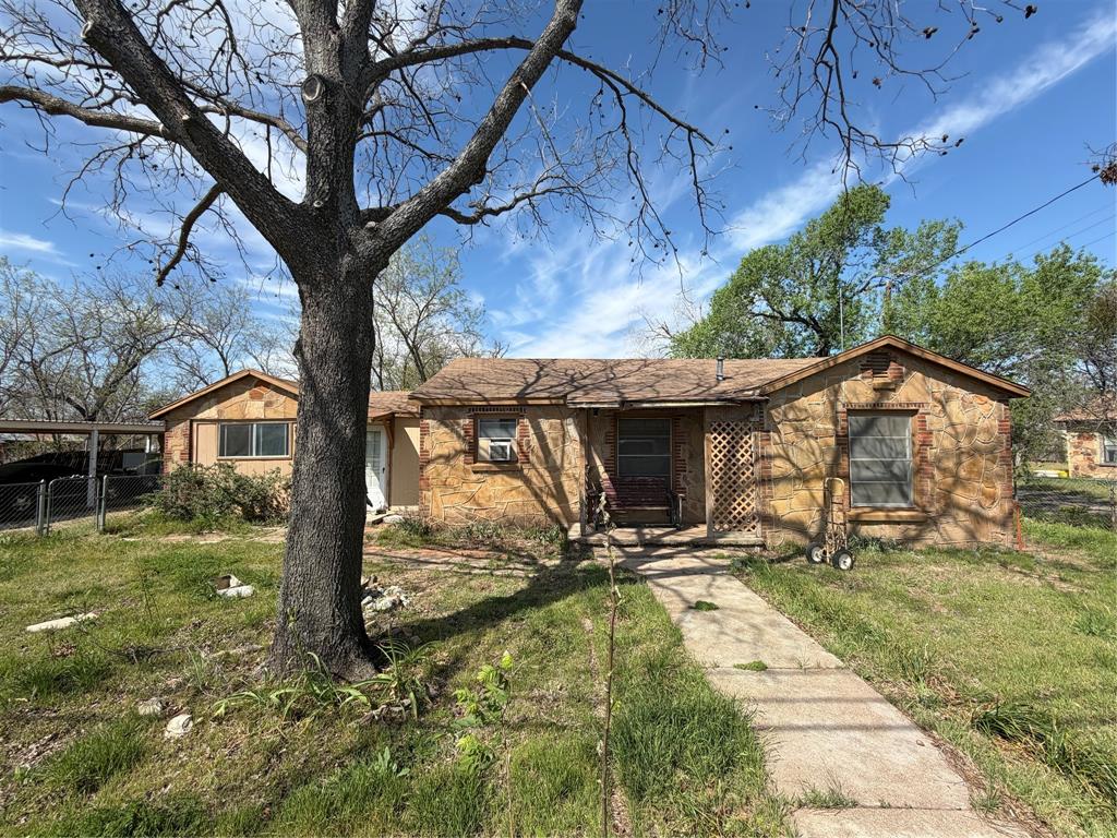 503 North Main Street Rising Star, TX 76471 - Photo 1 of 25