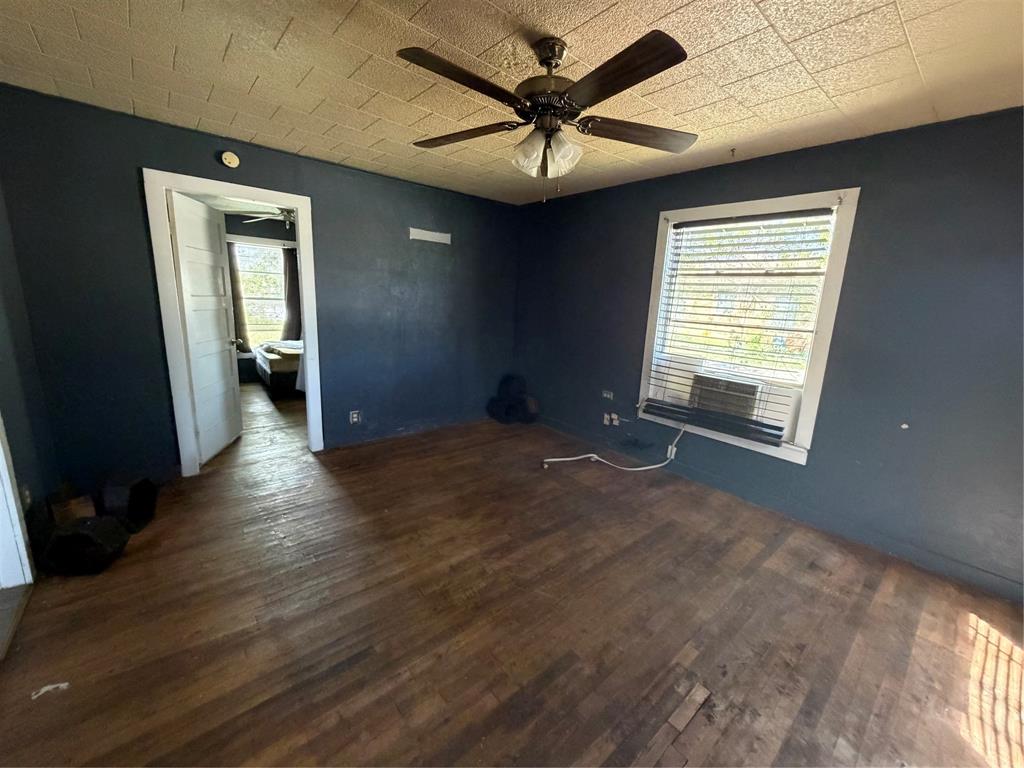503 North Main Street Rising Star, TX 76471 - Photo 17 of 25