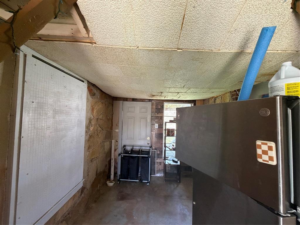 503 North Main Street Rising Star, TX 76471 - Photo 9 of 25