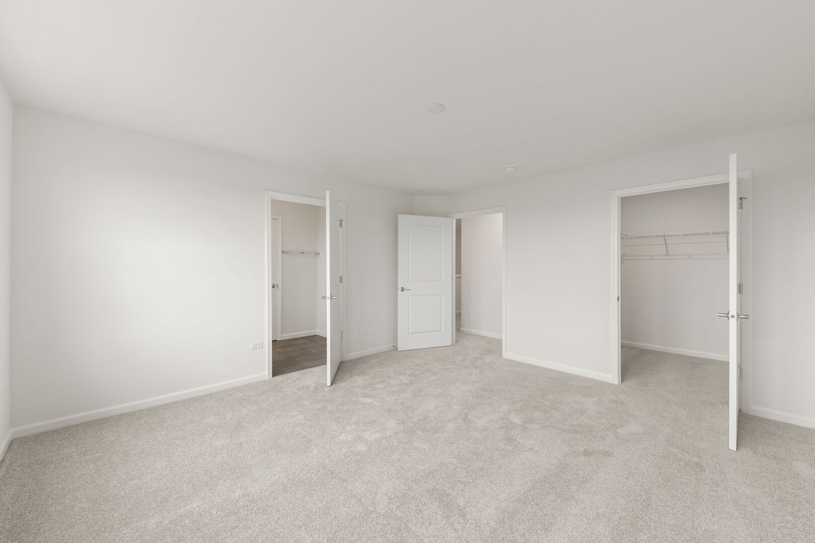 664 Switchgrass Way Bolingbrook, IL 60490 - Photo 15 of 35 a view of an empty room and entryway