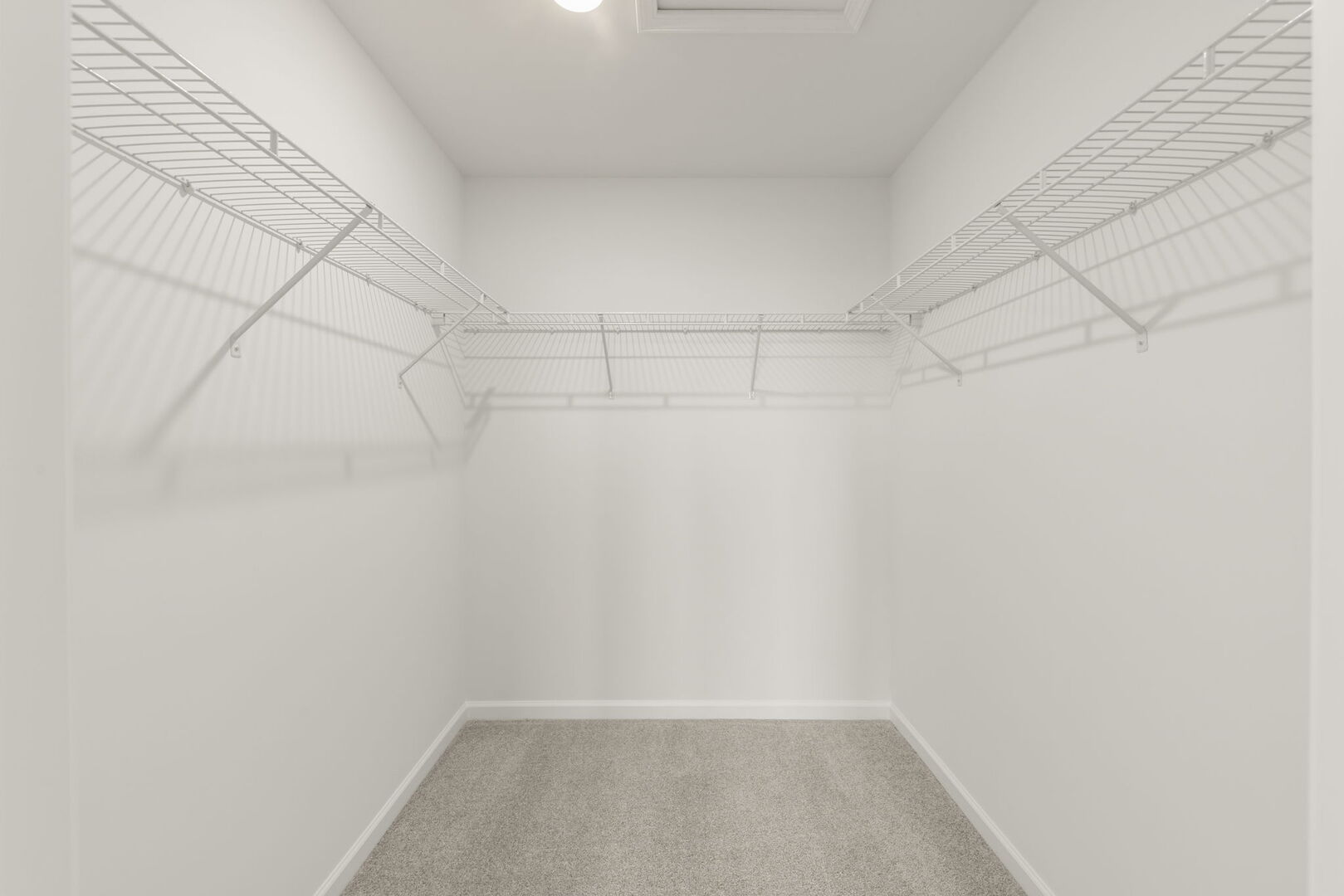 664 Switchgrass Way Bolingbrook, IL 60490 - Photo 18 of 35 a view of a small space