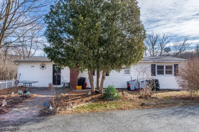 $279,900 | 6 Mulberry Street, Hamburg, NJ 07419