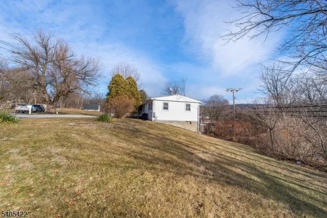 $279,900 | 6 Mulberry Street, Hamburg, NJ 07419