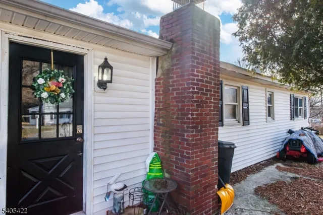$279,900 | 6 Mulberry Street, Hamburg, NJ 07419