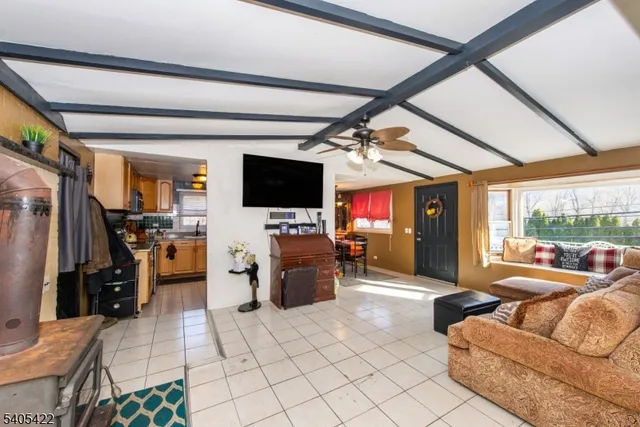 $279,900 | 6 Mulberry Street, Hamburg, NJ 07419