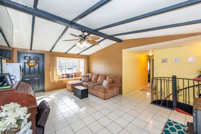 $279,900 | 6 Mulberry Street, Hamburg, NJ 07419