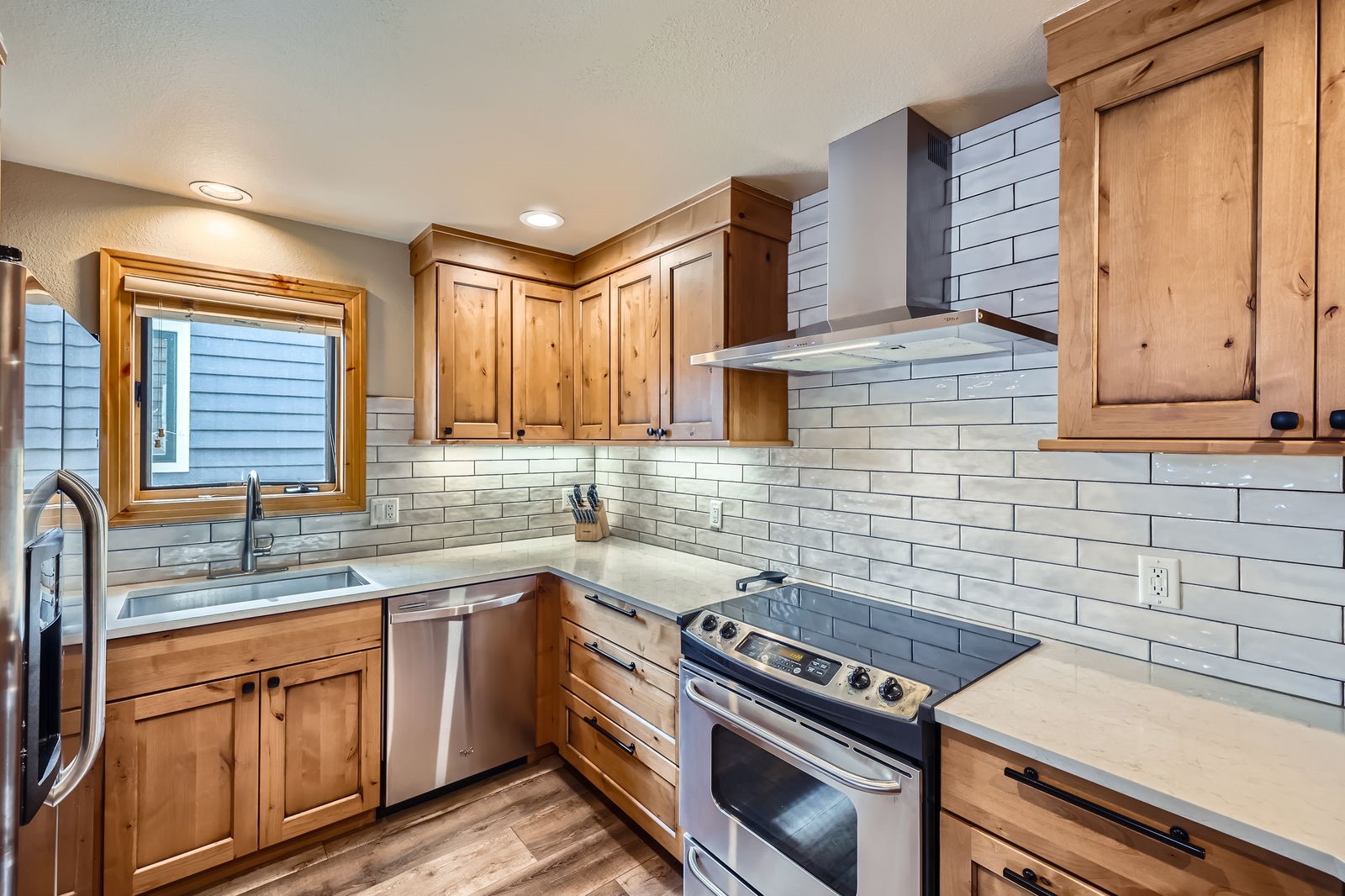 422 Kings Crown Road, Unit 5 Breckenridge, CO 80424 - Photo 3 of 21 Renovated kitchen