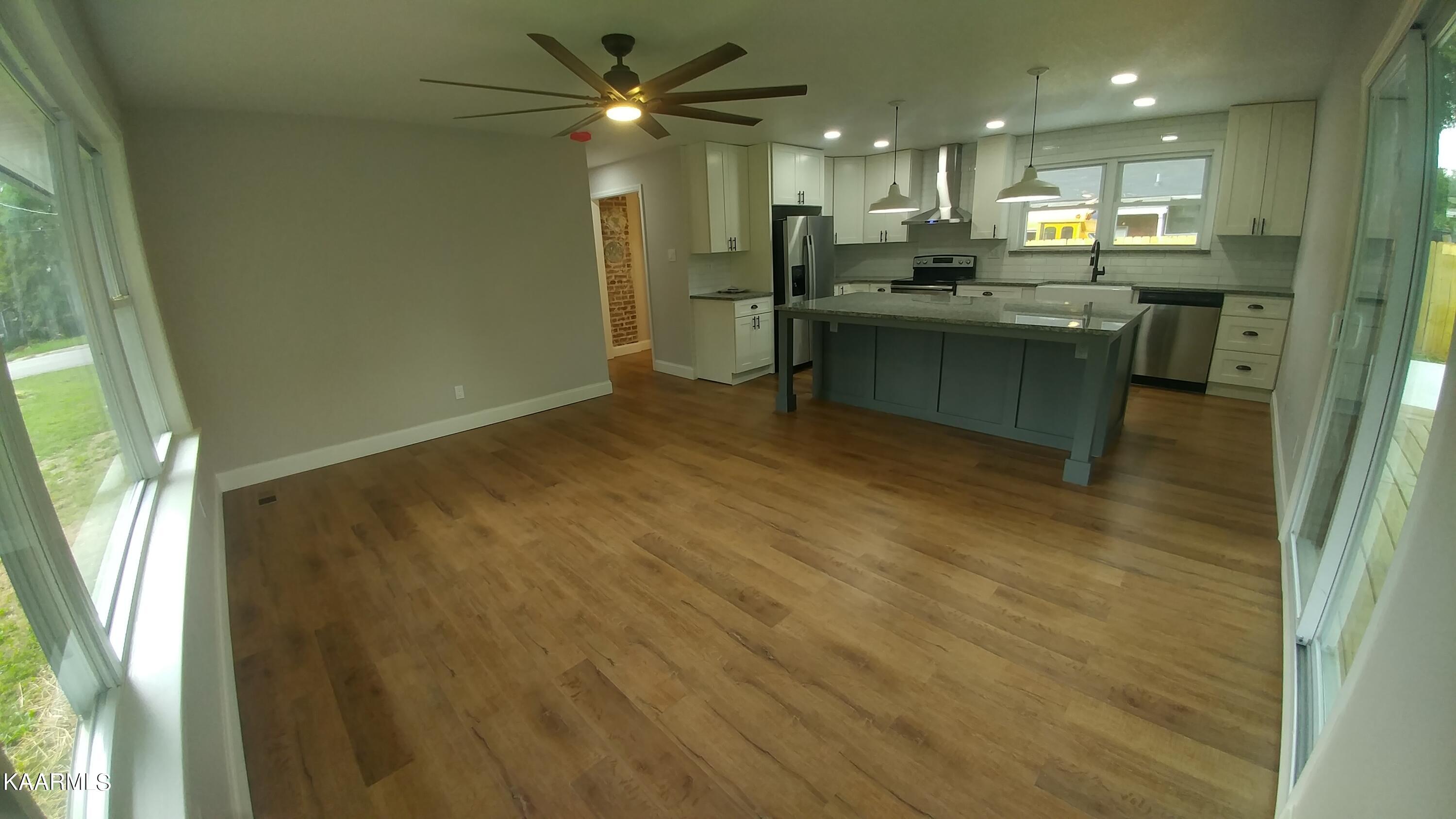 109 Marshall Circle Oak Ridge, TN 37830 - Photo 14 of 40 0902221535_HDR