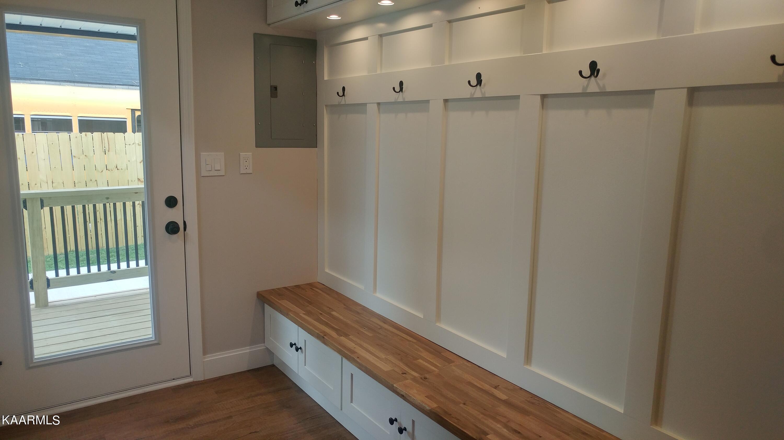 109 Marshall Circle Oak Ridge, TN 37830 - Photo 18 of 40 0902221538_HDR