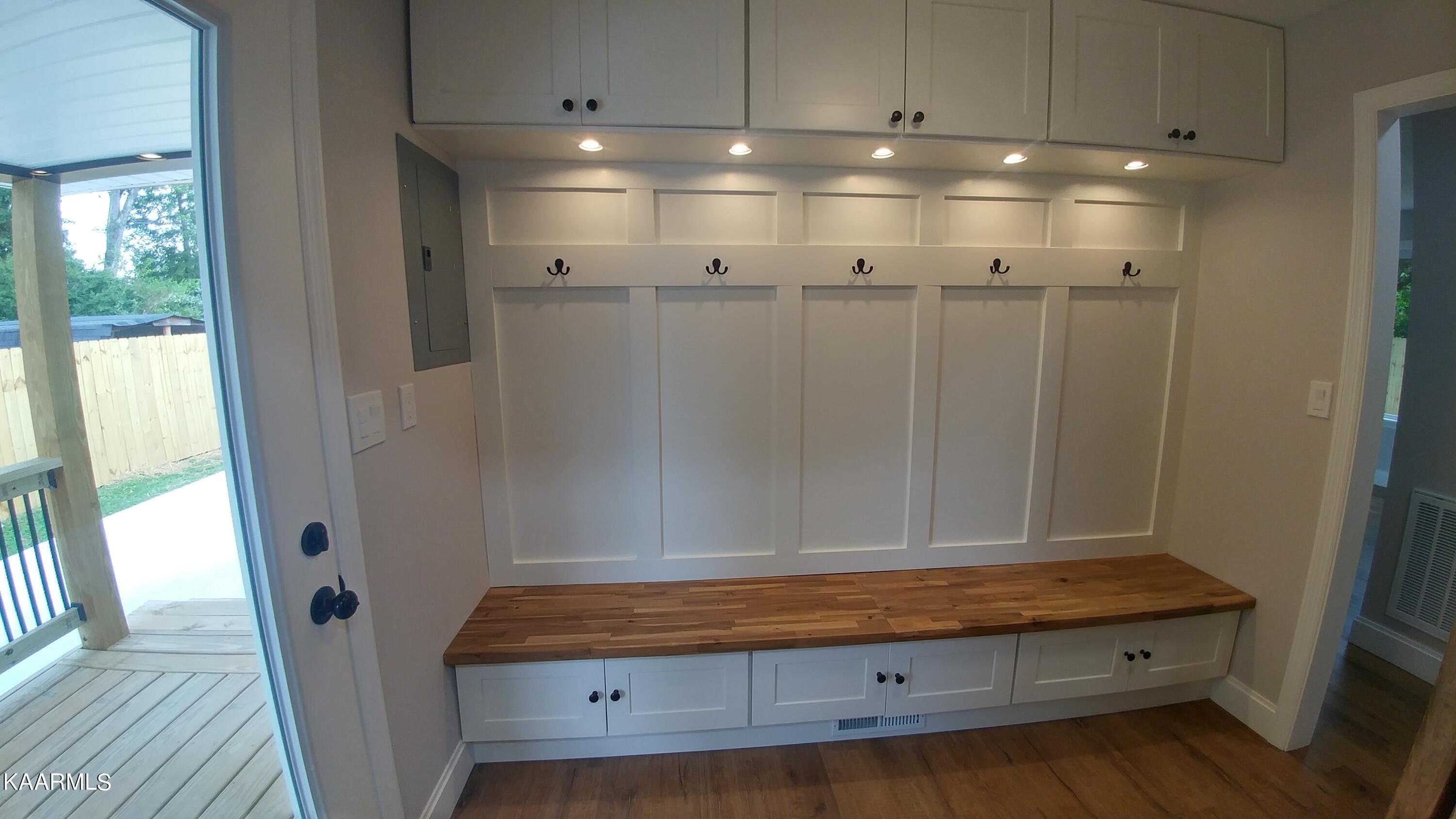 109 Marshall Circle Oak Ridge, TN 37830 - Photo 20 of 40 0902221548_HDR