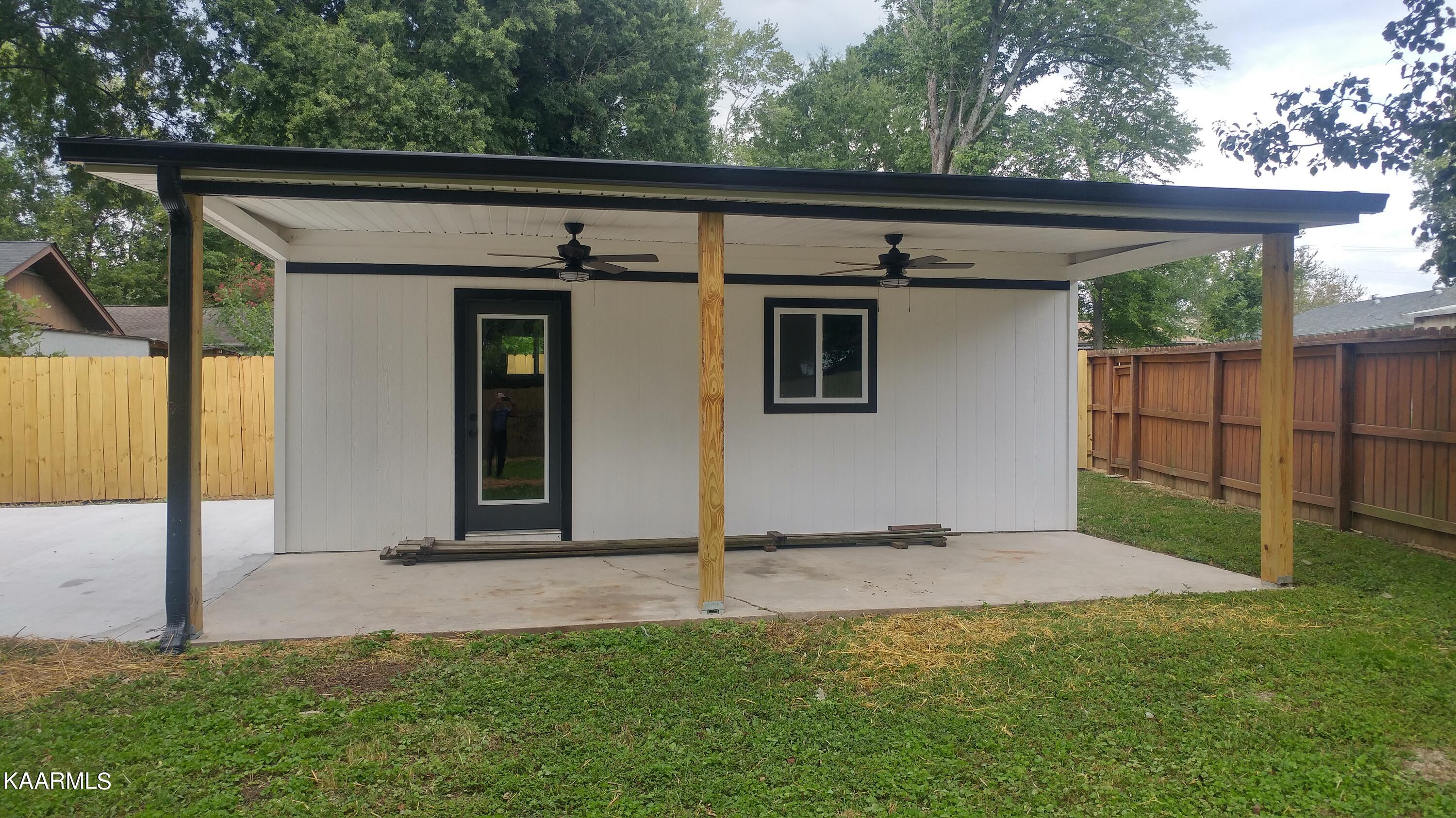 109 Marshall Circle Oak Ridge, TN 37830 - Photo 38 of 40 0902221554_HDR