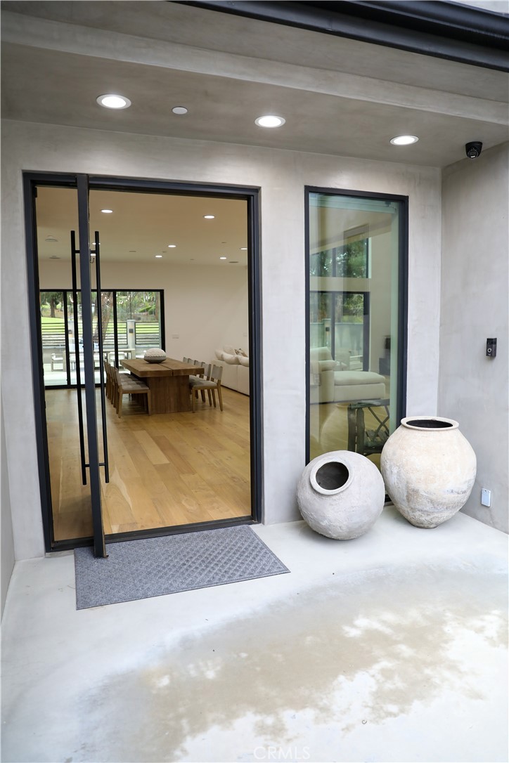 12664 McLennan Avenue Granada Hills, CA 91344 - Photo 5 of 61