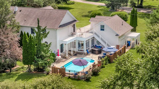 $609,900 | 6800 Wheaton Road, Jackson, MI 49201