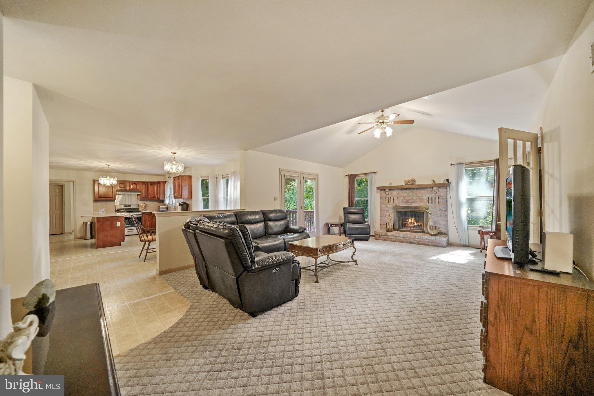 721 Brookhaven Road Wallingford, PA 19086 - Photo 12 of 64