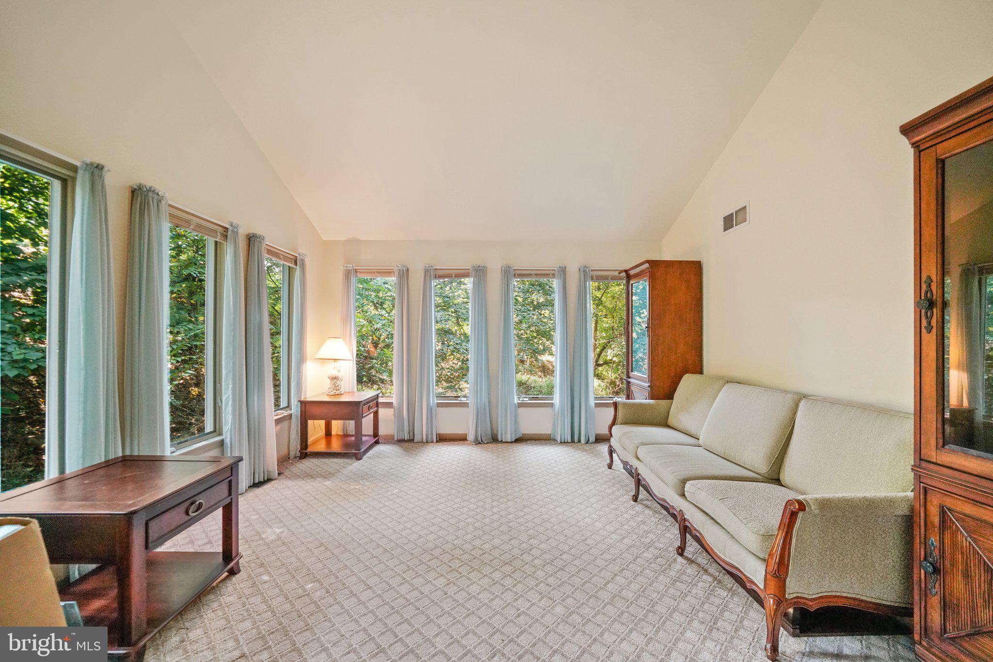 721 Brookhaven Road Wallingford, PA 19086 - Photo 19 of 64