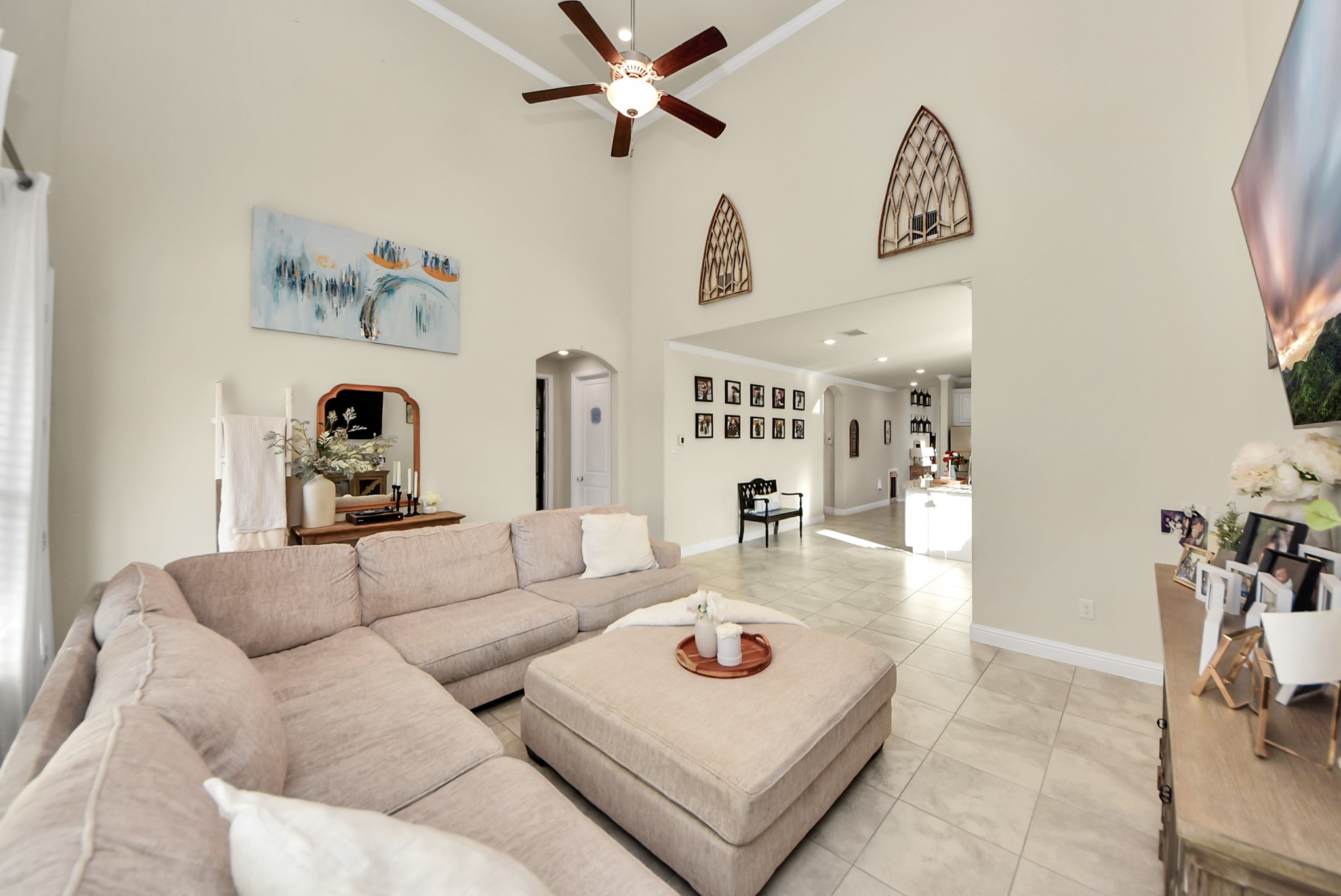 6703 Sandia Crest Street Spring, TX 77379 - Photo 18 of 45 a living room with furniture and a table
