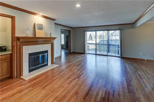 $224,900 | 1133 A Northwest 12 Street, Unit A, Blue Springs, MO 64015