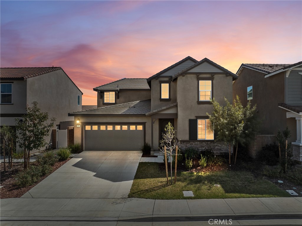 571 Tucker Avenue Rialto, CA 92377 - Photo 1 of 47