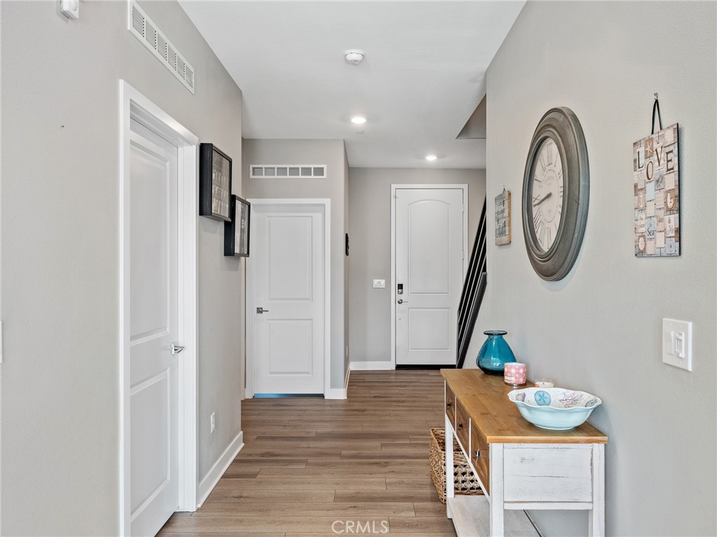 571 Tucker Avenue Rialto, CA 92377 - Photo 13 of 47