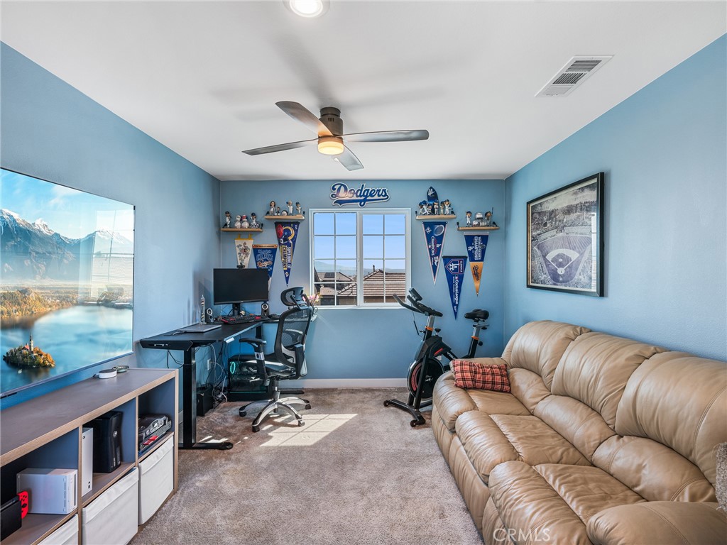 571 Tucker Avenue Rialto, CA 92377 - Photo 37 of 47